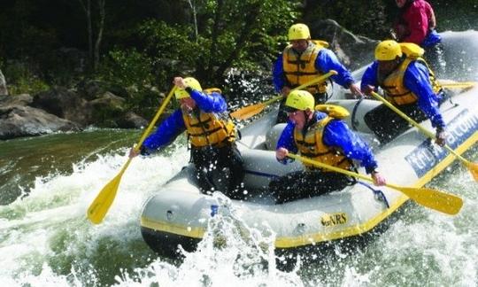 Rafting guiado em corredeiras na Virgínia Ocidental