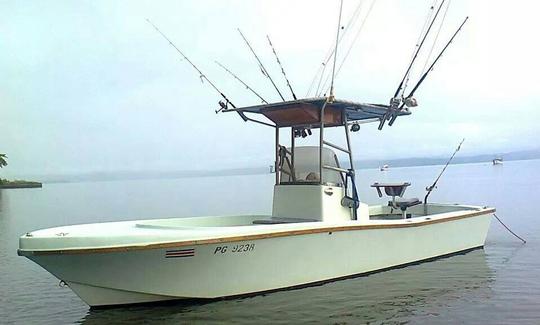 Desfrute da pesca em Puerto Jiménez, Costa Rica, no console central