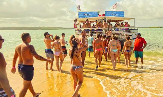 Exclusive Boat Party in Pipa Beach