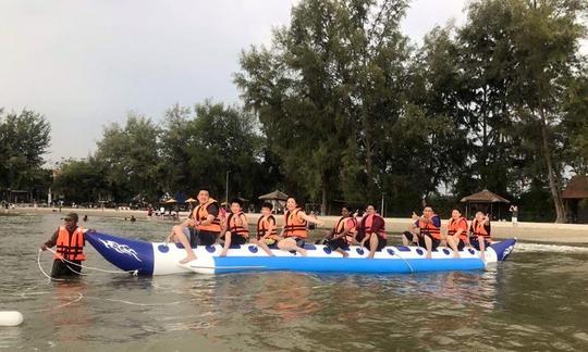 Disfruta del tubing en Tanjong Sepat, Malasia