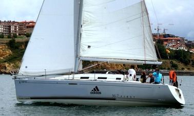 Beneteau First 36.7 Charter in Portugalete, Spain