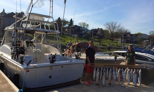 Kenosha Fishing Charter on 32ft Luhrs Tournament Sportfish