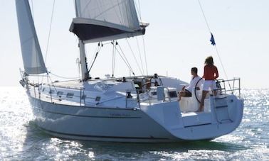 Charter 43' Beneteau Cyclades Cruising Monohull in Ghajnsielem, Malta