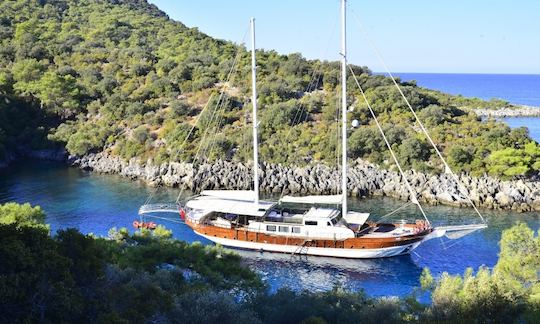 Charter 108' Clear Water Gulet in Muğla, Turkey