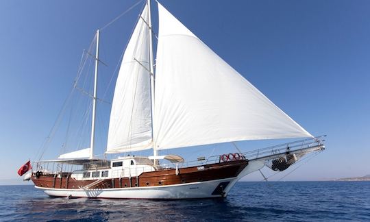 Charter 108' Clear Water Gulet in Muğla, Turkey