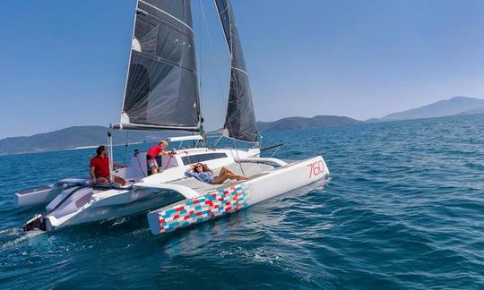 Alquiler de trimaranes en Novi Vinodolski, Croacia