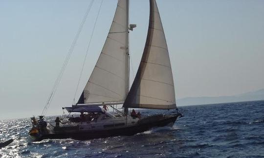 Monocasco de cruzeiro Charter 44' Beneteau Oceanis em Vigo, Espanha