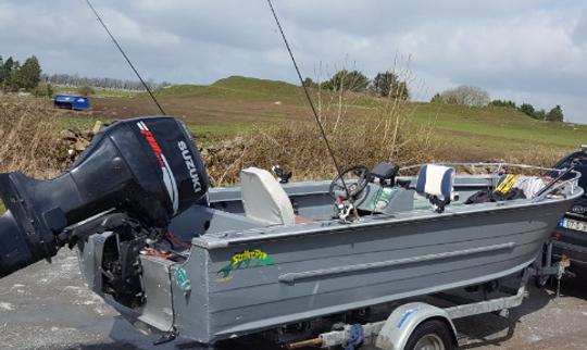 Profitez de la pêche à Galway, en Irlande, sur Jon Boat avec un maximum de 6 personnes