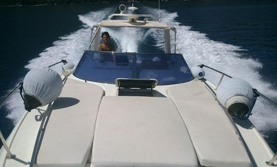 Coursaros boat