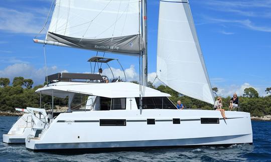 Charter 45' Vesselina Nautitech  Cruising Catamaran in Kontokali, Greece