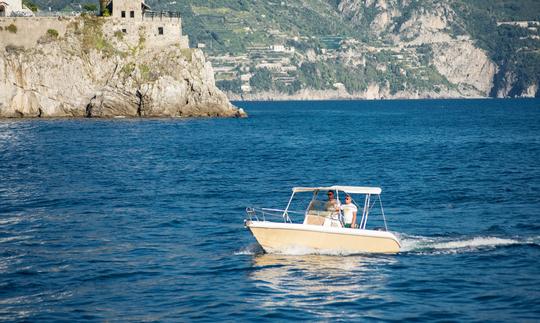 Rent Freeline 22 Center Console in Amalfi, Italy