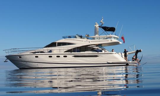 Charter Fairline Squadron 58 Power Mega Yacht in Amalfi, Italy