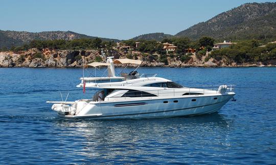 Charter Fairline Squadron 58 Power Mega Yacht in Amalfi, Italy