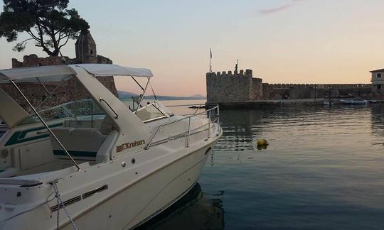 Cruisers 2670 Motor Yacht in Poros Kefalonia, Greece