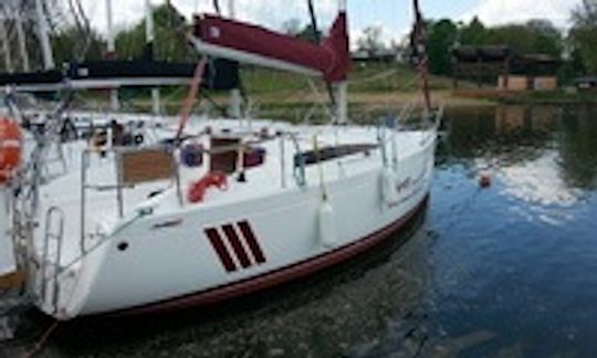 Center Console rental in Giżycko, Poland