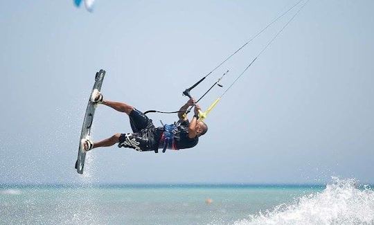 Kiteboarding Lessons in El Gouna, Egypt With Momo