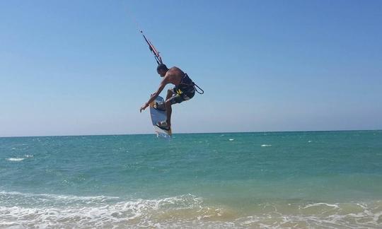 Profitez du kitesurf à Ras Sudr, dans le gouvernorat du Sinaï Sud