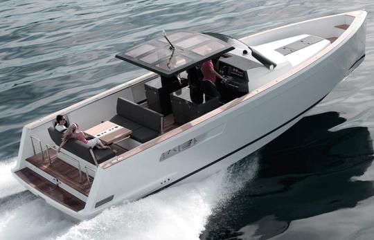 Aluguel de iates a motor Fjord 40 em Saint-Tropez