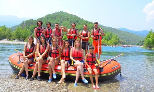 Experimente a emoção do rafting em Antalya, Turquia