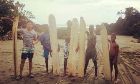 Surfe nas ondas aventureiras em Chocó, Colômbia!