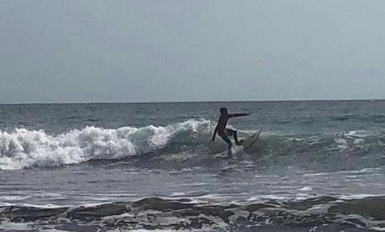 Surfe nas ondas aventureiras em Chocó, Colômbia!