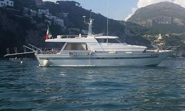 Akhir 55' Luxury Cruise Motor Yacht rental in Salerno