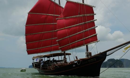 Cruzeiro à vela pelo Bahtra em junho (Phuket e Koh Yao)