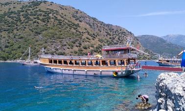 Excursion en bateau en grand groupe à Muğla, en Turquie, pour 250 personnes