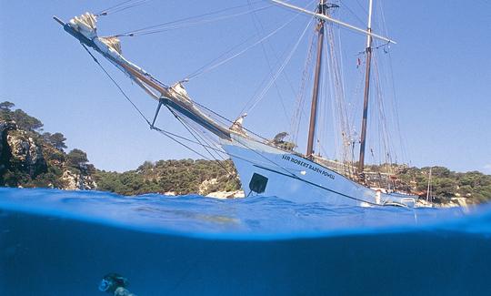 Buceo en la Costa Azul a bordo del Sir Robert Baden Powell