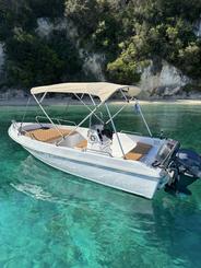 Rent this small boat without license in Sivota, Thesprotia