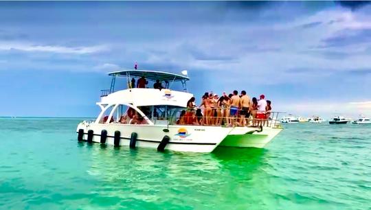 Affordable Yacht Charter: Deals & Crew included Party Boat in Punta Cana!