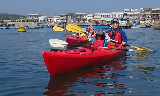 Family paddle lesson