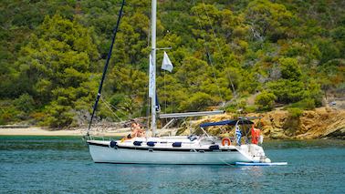 Day Cruises and Custom Cruises from Porto Carras / Chalkidiki