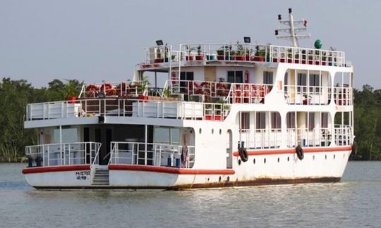 Alquile una casa flotante Rina de 105 pies en Dhaka, Bangladesh