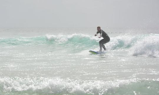 Rejoignez-nous pour une leçon de surf à Agadir, au Maroc !