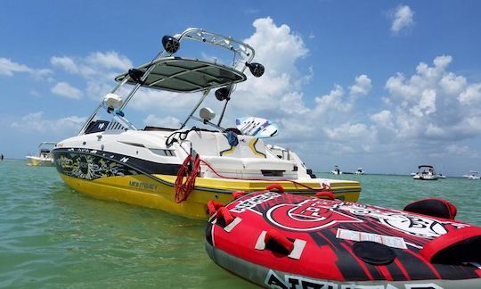 Barco de esqui Monterey M5 de 26 pés para cruzeiro de barco e esportes aquáticos