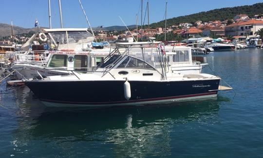 Location de yacht à moteur Albemarle à Trogir