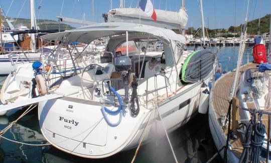 Frete de monocasco de cruzeiro Bavaria Cruiser 36 para 4 pessoas em Maristella, Sardenha