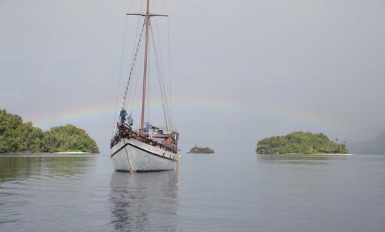 Book an Amazing Cruise in the Indonesian Archipelago