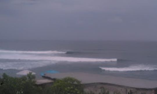 ¡Reserva un viaje de surf en Bali, Indonesia!