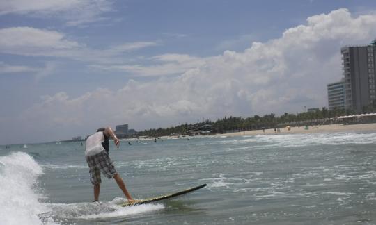 Clases de surf para hasta 10 personas en las hermosas playas de Da Nang, Vietnam