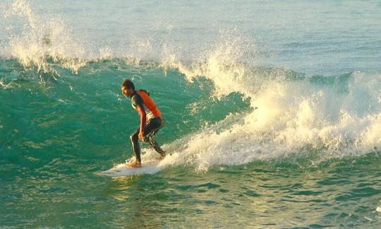 Des leçons de surf incroyables à Agadir, au Maroc, avec un instructeur privé