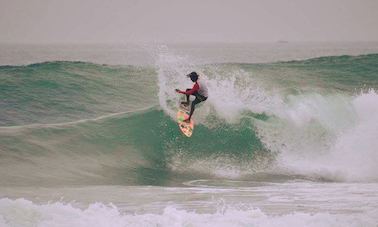 Clases privadas de surf con instructor profesional en la bahía de Arugam, Sri Lanka