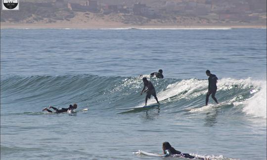 Préparez-vous pour des vacances de surf parfaites à Agadir, au Maroc