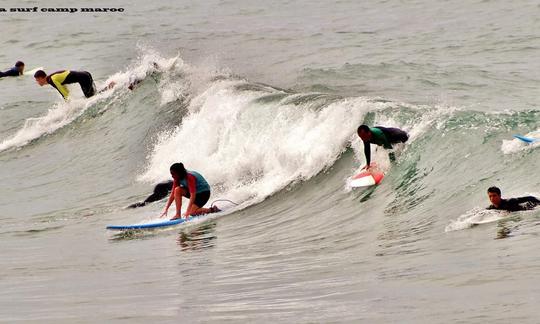 Préparez-vous pour des vacances de surf parfaites à Agadir, au Maroc