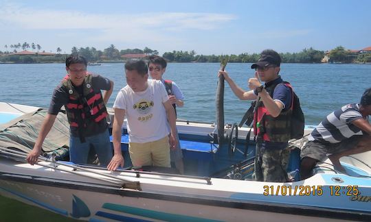 Lagoon Fishing adventure in Aluthgama, Sri Lanka!