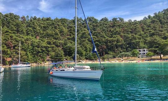 Monocoque de croisière Charter 44' Bavaria à Kavala, Grèce