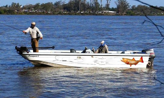 Profitez du meilleur pavillon de pêche Dorado à Salto, en Uruguay, en dériveur avec guide uniquement