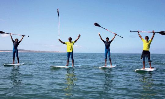 Leçon de paddleboard avec un instructeur professionnel à Essaouira, Maroc