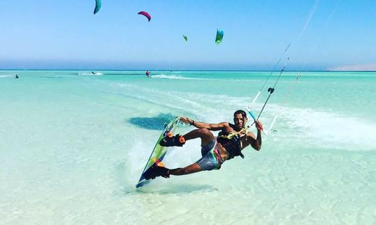 Aulas de kitesurf com instrutor profissional em Hurghada, Egito